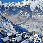 Modern Near Area Veysonnaz