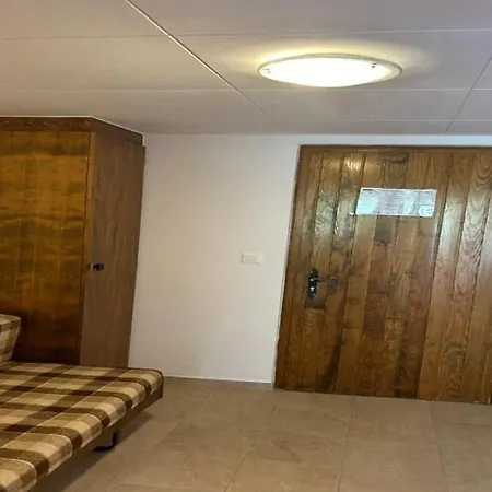 Daire Modern Near Area