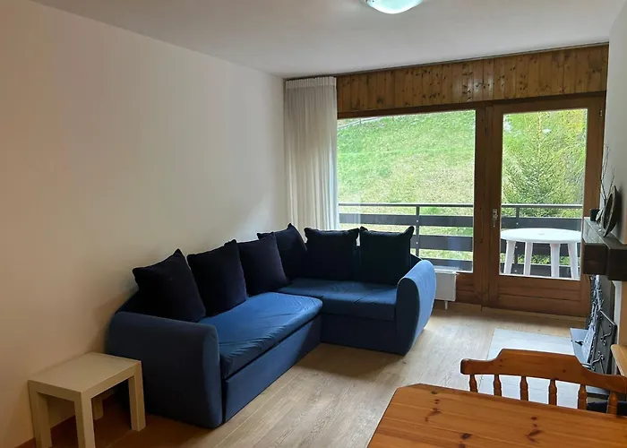 Апартаменты Modern Near Area Вейзона
