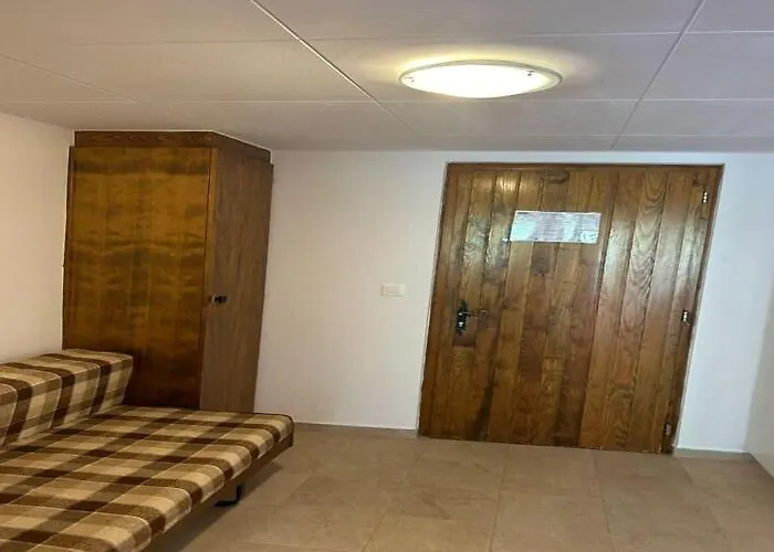 Апартаменты Modern Near Area