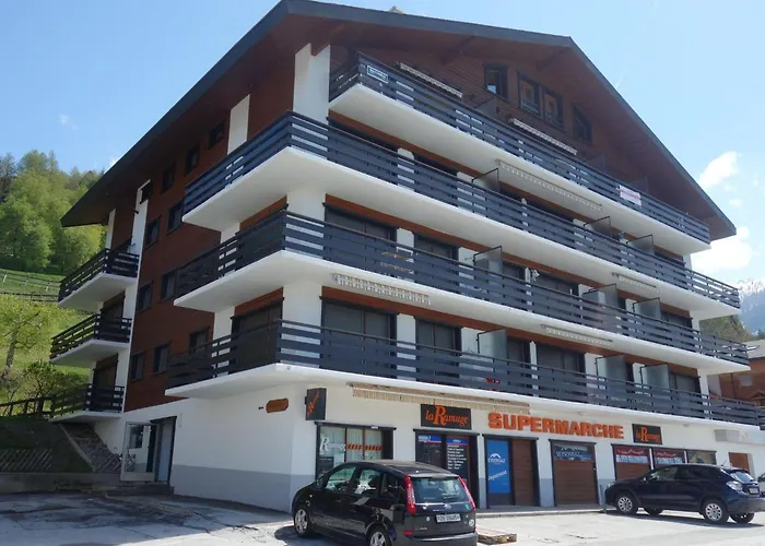 Modern Near Area Апартаменты *
